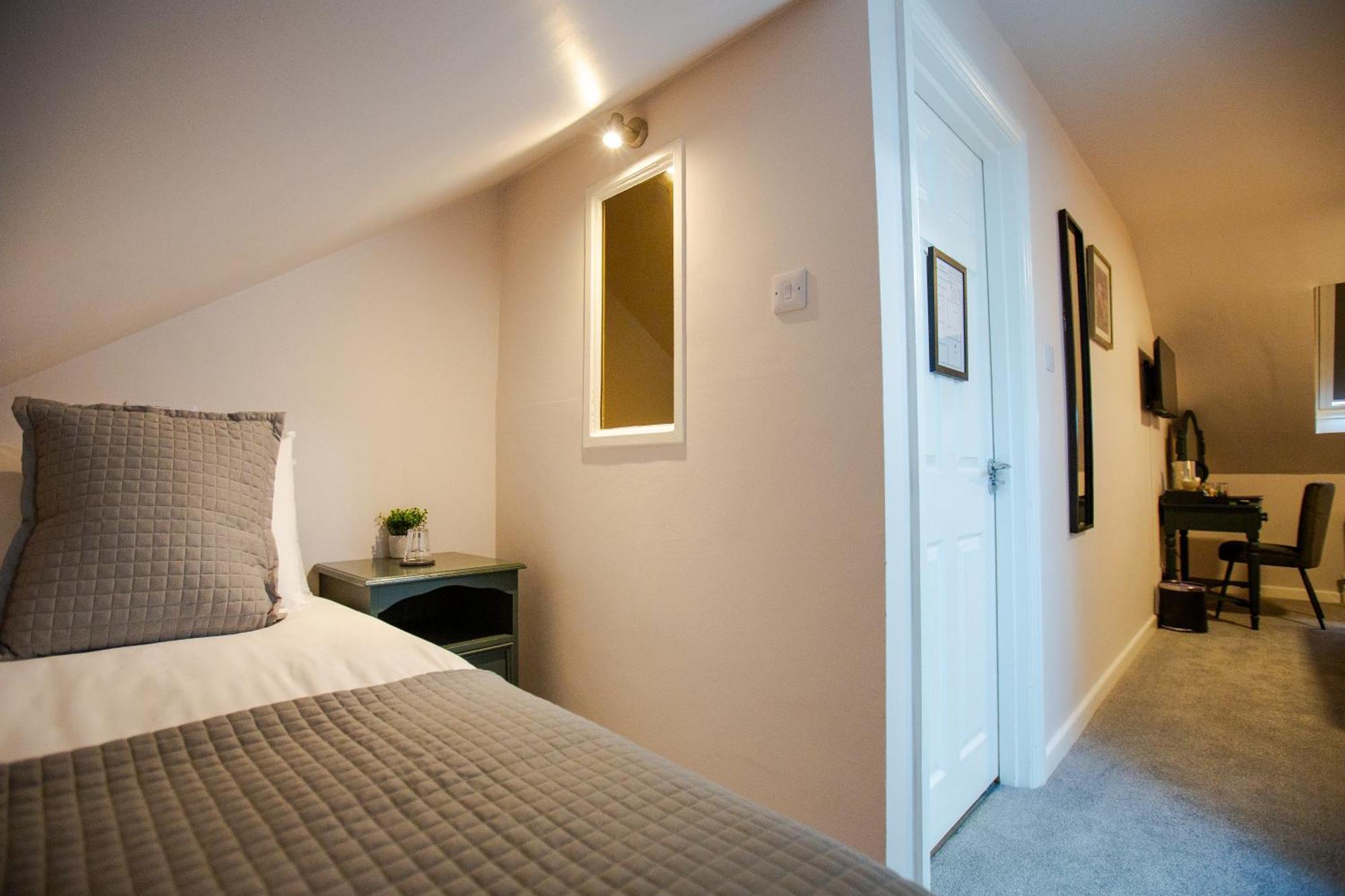 Woodfalls Inn Redlynch  Екстер'єр фото